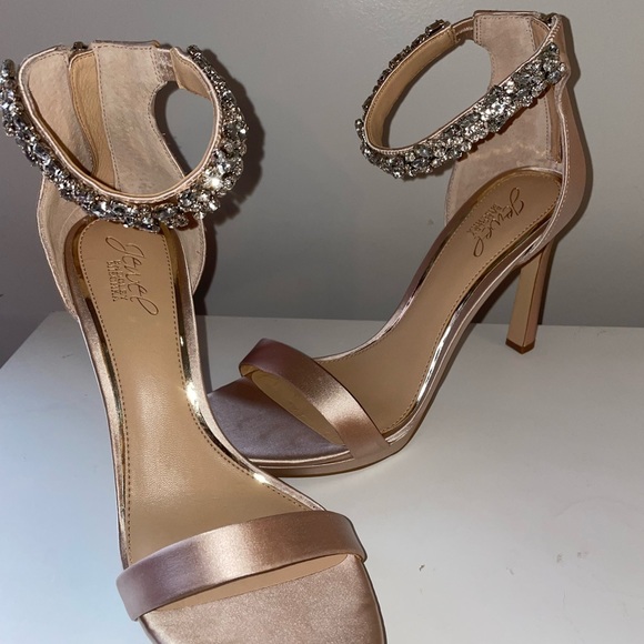 Jewel by Badgley Mischka - Picture 3 of 7